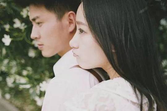 梦中与前任再续前缘,分手一年后,为何我笑着嫁给那个过去? 梦中与前任再续前缘,分手一年后,为何我笑着嫁给那个过去?