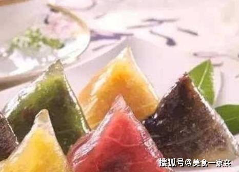 油碟vs 芝麻酱！继咸甜粽子之后，南北又一口味争议