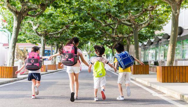 “我孩子不吃米饭，请幼儿园改动一下”别让父母的蒙昧，影响孩子