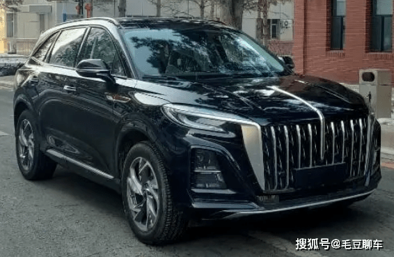 原创
                红旗紧凑型 SUV HS3曝光，家族式外不雅，搭2.0T动力，将年内上市