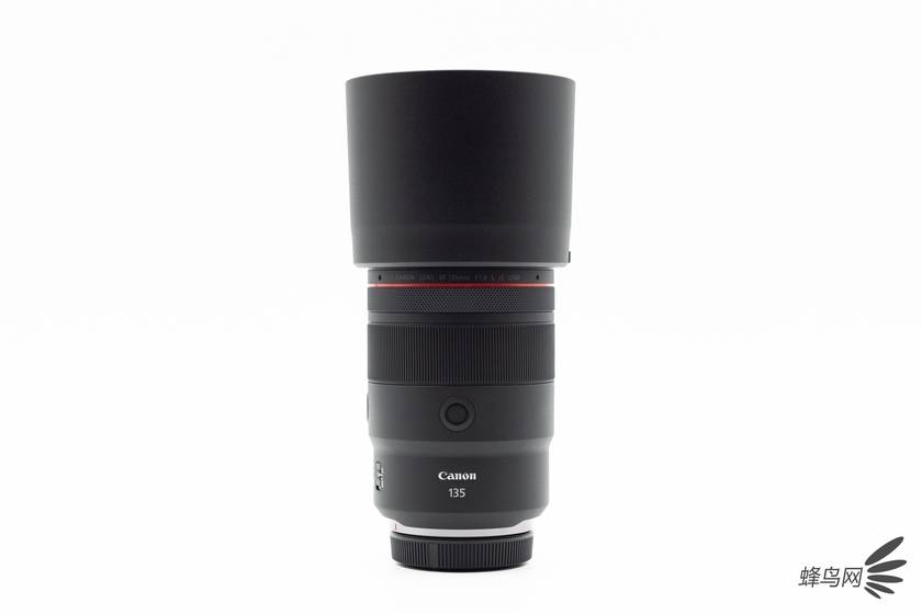 RFС RF135mm F1.8 L IS USM