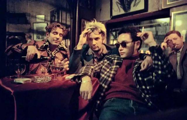 ������10�꣬����§ס��С�����¹�ϣ�����Ź��ٵ�����