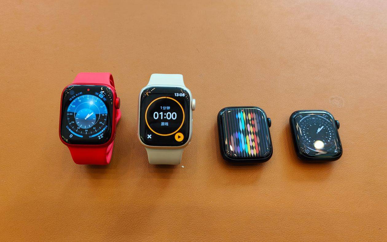 苹果新专利曝光： Apple Watch正设计可变色表带