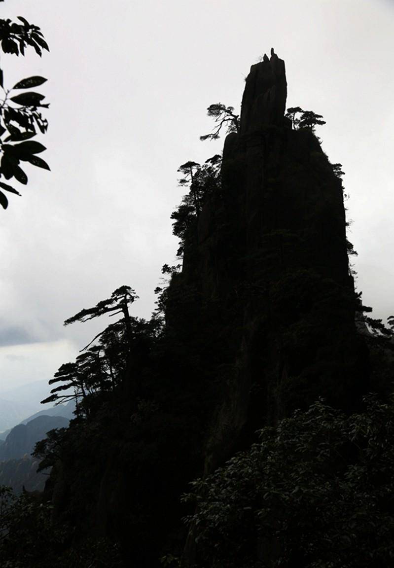 三清山：奇峰怪石、古树名花、流泉飞瀑、云海雾涛