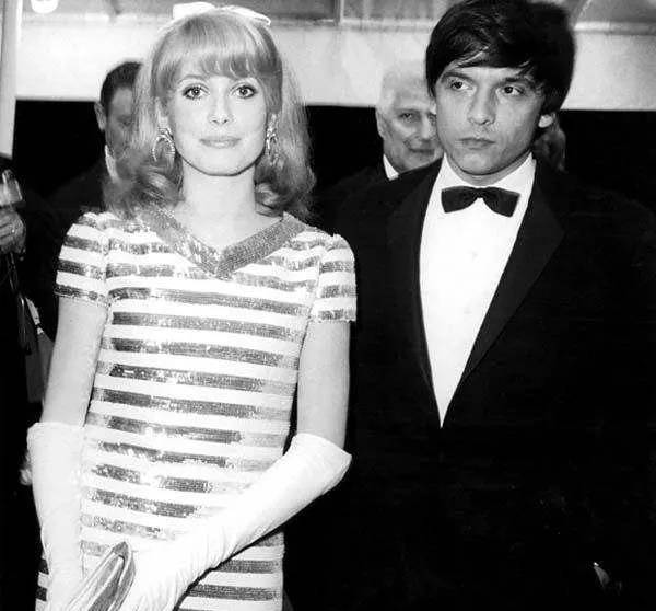 ����·�����͡����繫������Ů����������Щƽ���ġ������� ...