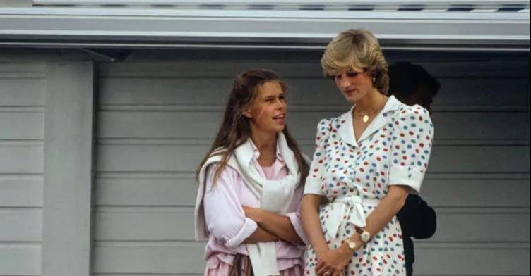 ����·�����͡����繫������Ů����������Щƽ���ġ������� ...