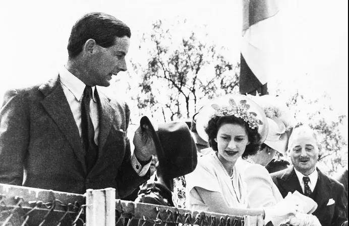 ����·�����͡����繫������Ů����������Щƽ���ġ������� ...