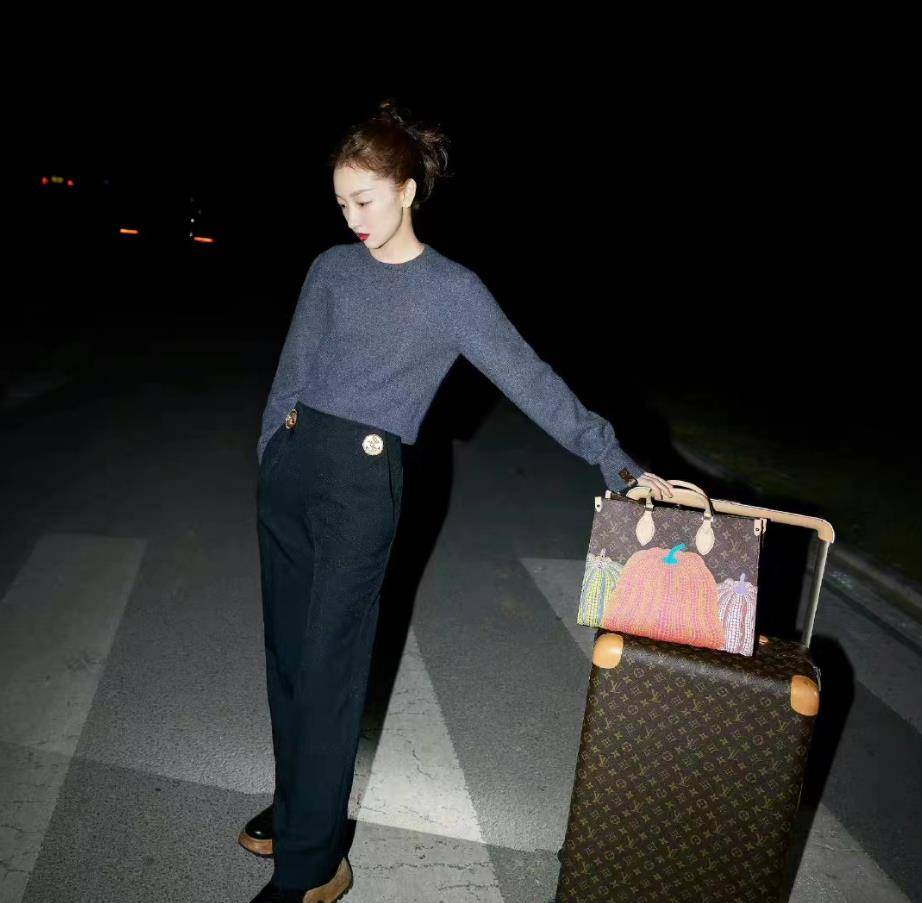 �ܶ�������������ƶ�Ҫ����վ����ͬ��ɻ����㣬Ϳ�촽�� ...