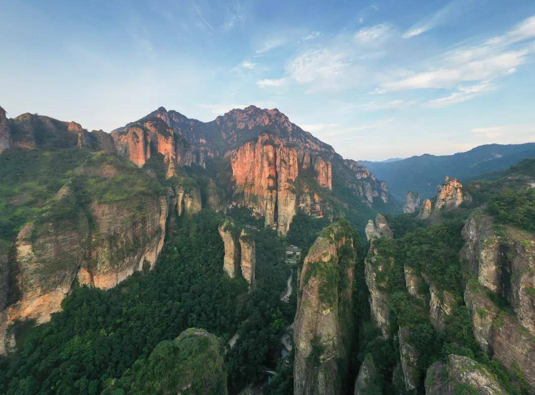 和合之旅 梦萦浙里丨逃着阳光游浙东南