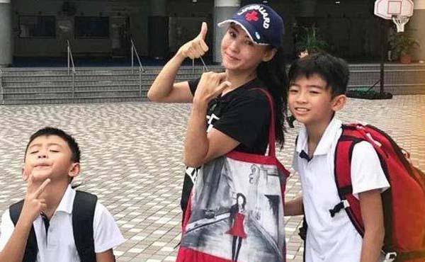 39����Ű�֥��������ò������Ů���������������������ӵ���