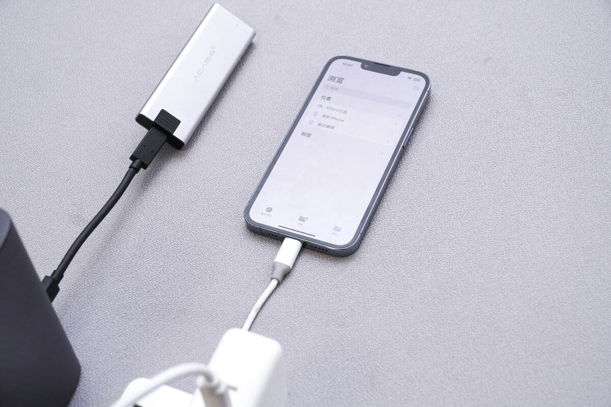 iPhone 15 ˿ڹԤ⣬USB-C˿ڴĹ̬Ӳ ...