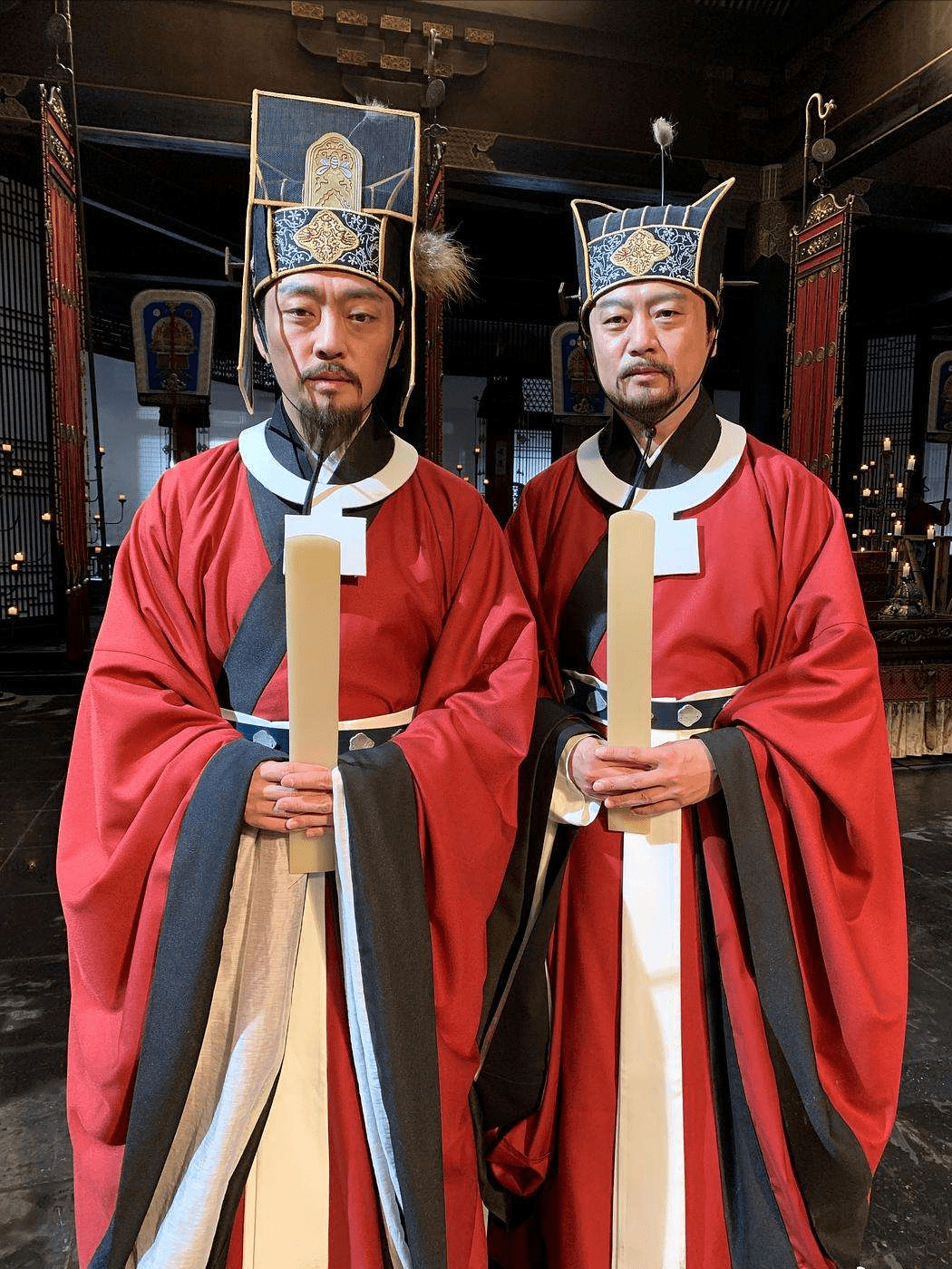 �γ��������䣬ȷ�����ڼҷ���������������ҵ�����Ψ�� ...