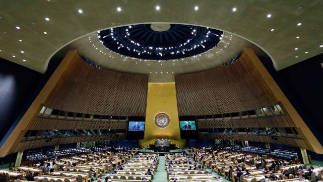 原创国际刑事法院下令缉拿普京，美乌出面力挺，俄方却不屑一顾：荒唐