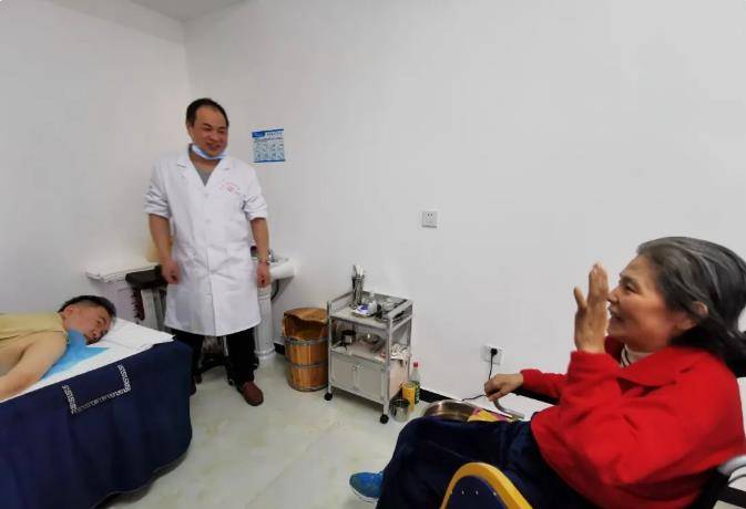 京东副总裁蔡磊：43岁患绝症，投千万研制特效药，今工作力不从心