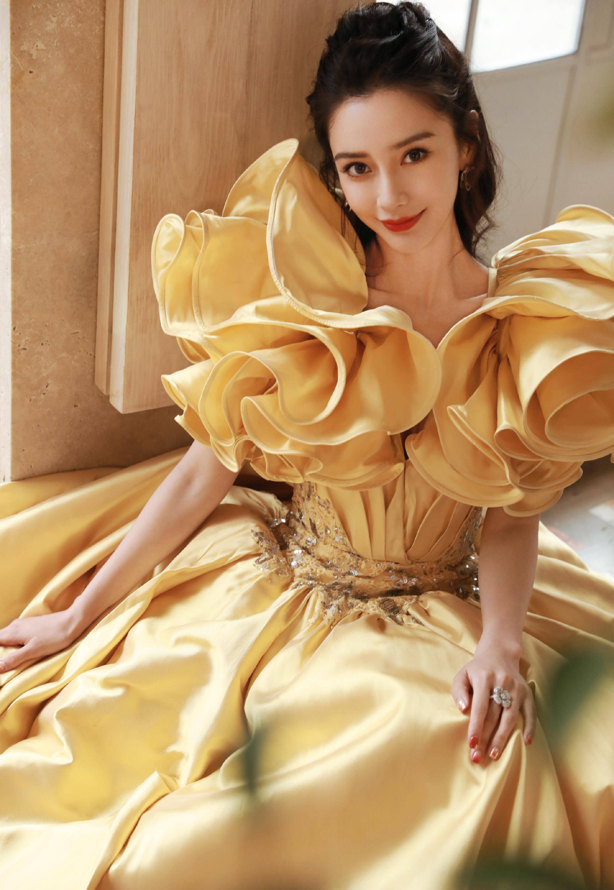 ΢��ҹ���Ȱʹ�5��ǰ�ɿ��ӱ���ӱ�ͷ��3Ȧ��������� ...