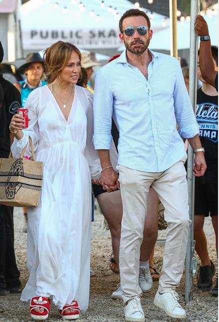 �𿨴�ɺ��ŦԼ���Ż��ƿ��࣬�Լ��������Ǵ���