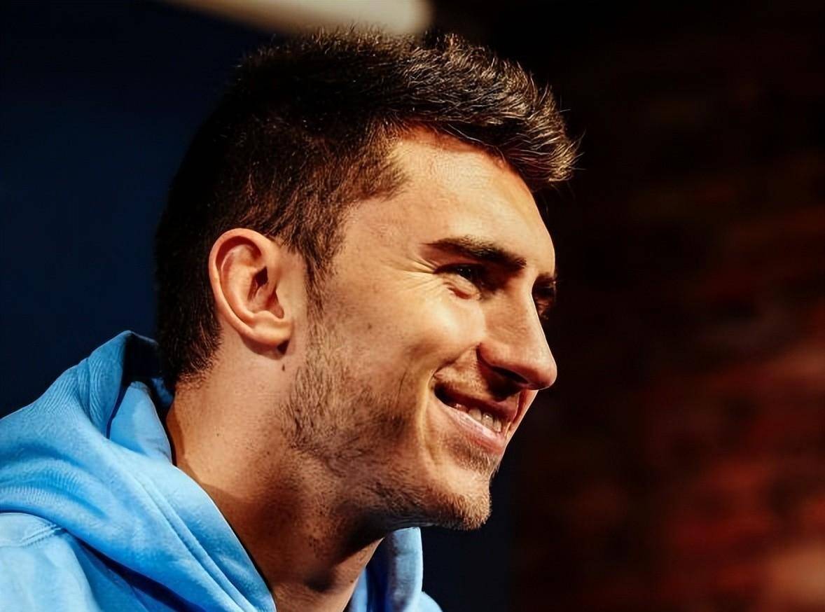 �̵���λ��������ͬ�ط���ս����Ա