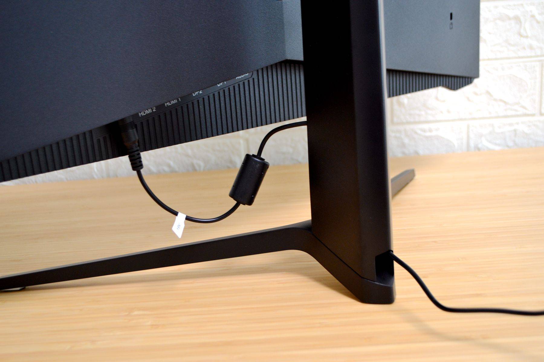 �üһ����羺��ʾ����ô��������1500��������240Hz�� ...