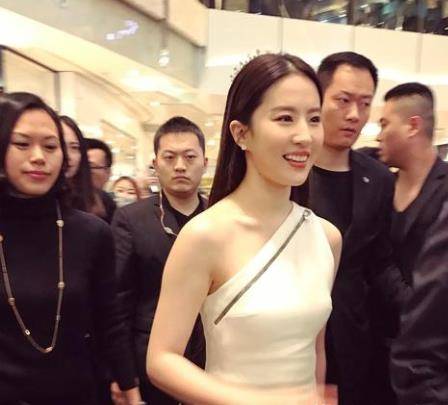 ��ǣ�ֱ�������ͳ��С�������Է����ģ���������̳���