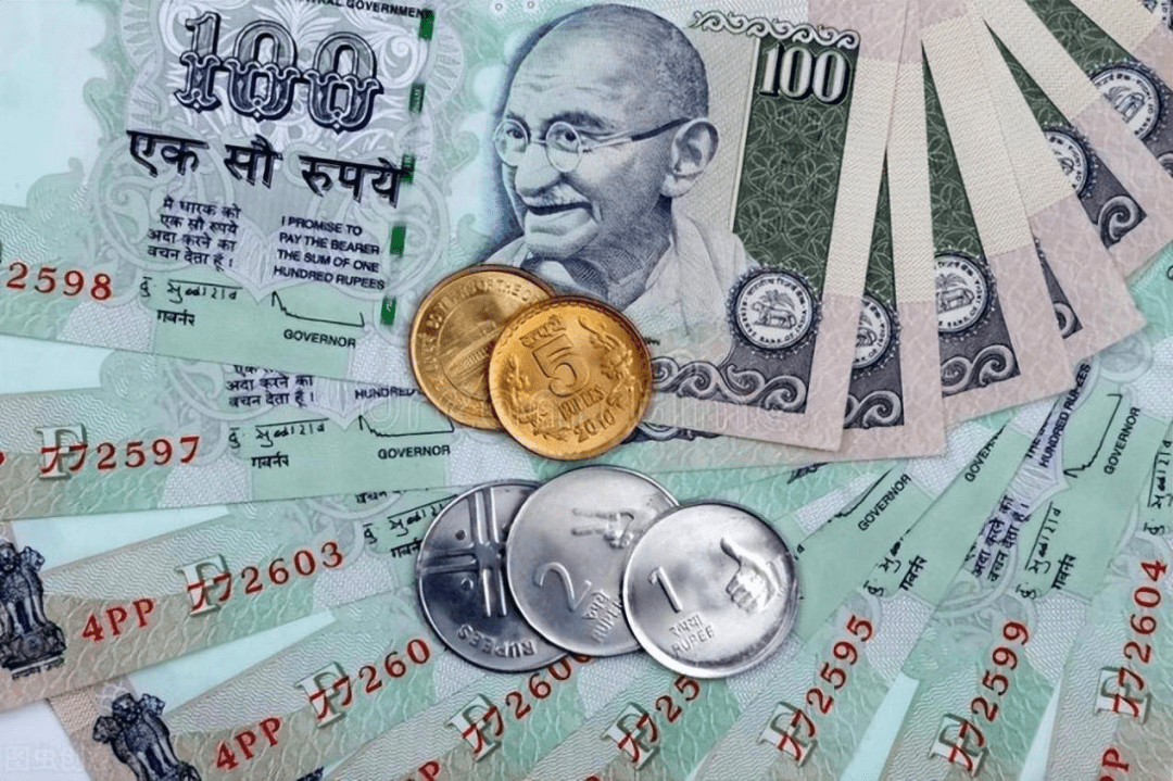 又一去美元化的多米诺骨牌倒下，印度宣布与马来西亚用印度卢比贸易结算