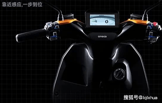 原创
                那2款高性能电摩，撑持快充，更高时速102km/h，更大续航230公里