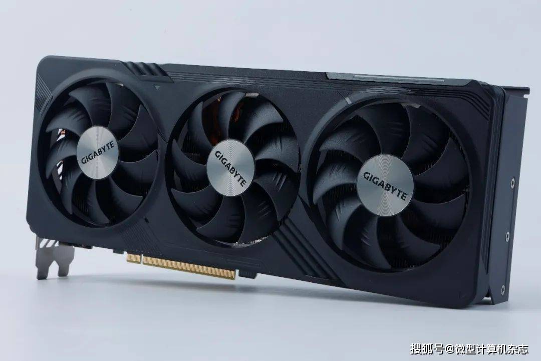 黑衣武士，潜伏矛头——技嘉GeForce RTX 4070魔鹰OC 12G详细评测