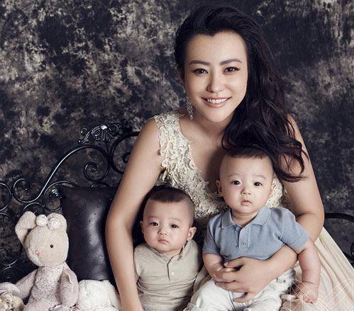 41岁郝蕾宣布二度离婚，共同抚养双胞胎，远比和李光洁的散场体面