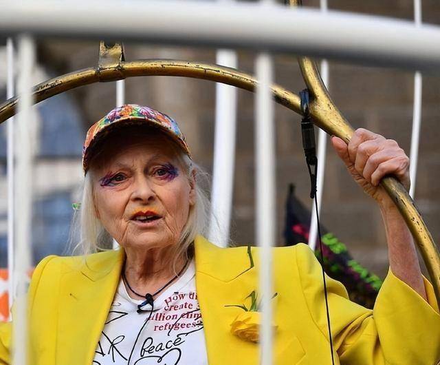 81岁的西太后薇薇安：美了一辈子，52岁时嫁小25岁鲜肉恩爱29年