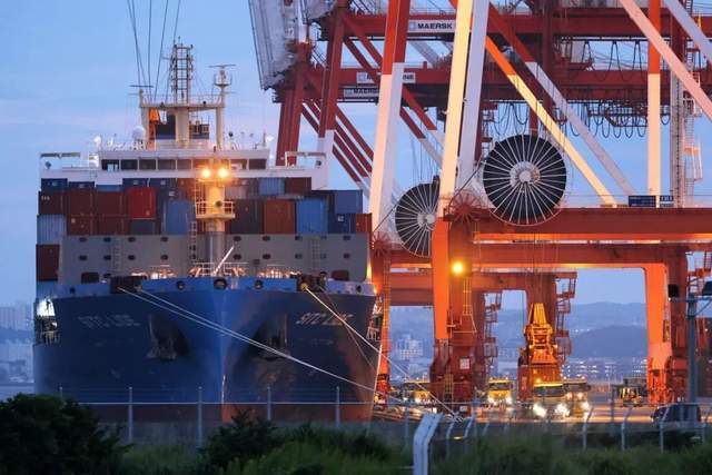 全球海运费创两年最大涨幅，15日船公司再涨价