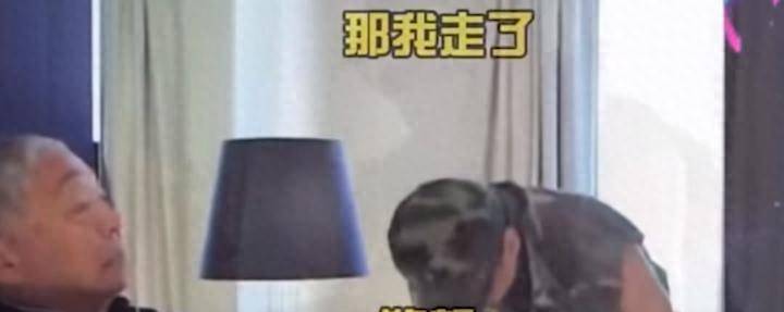 原创他曾掌掴曾江，后来鞠躬道歉，是谁逼四哥低了头