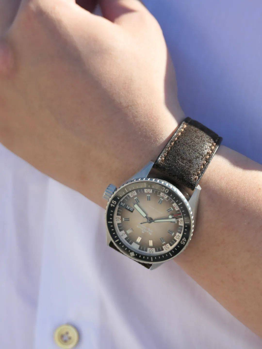 ������ʮ�x�ֳ�������Ʒ!�����Ϸ�,�ͻ��������ĵ�һ���֤����