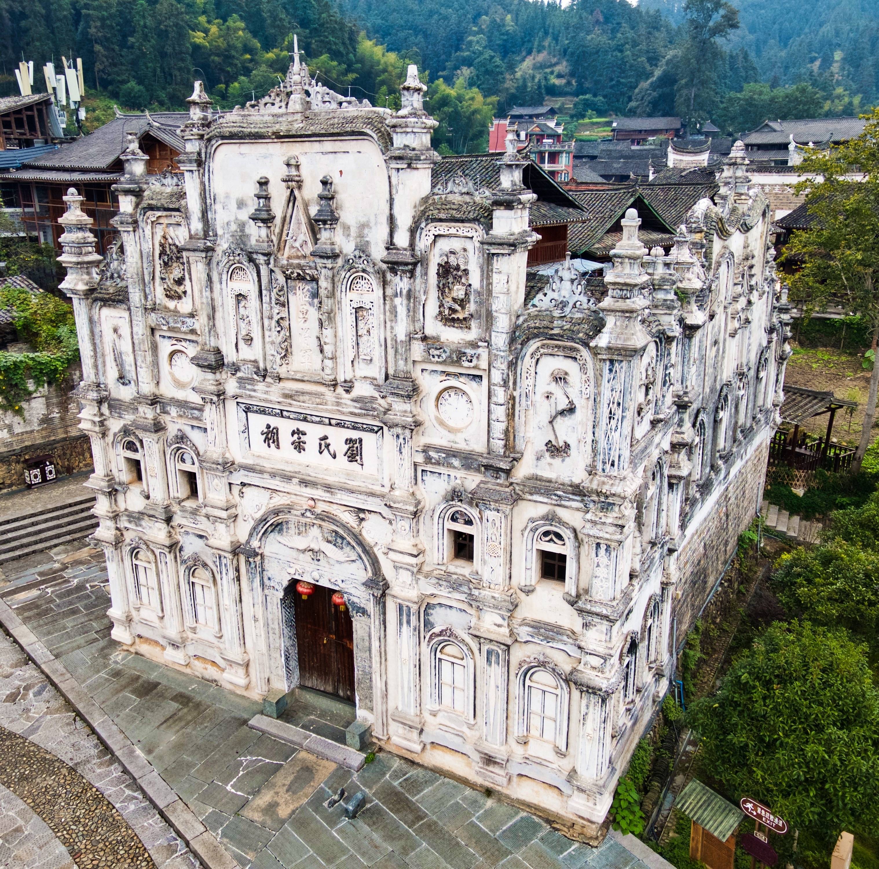 贵州小众旅游攻略：住进侗族民宿里，游览500年历史古村落