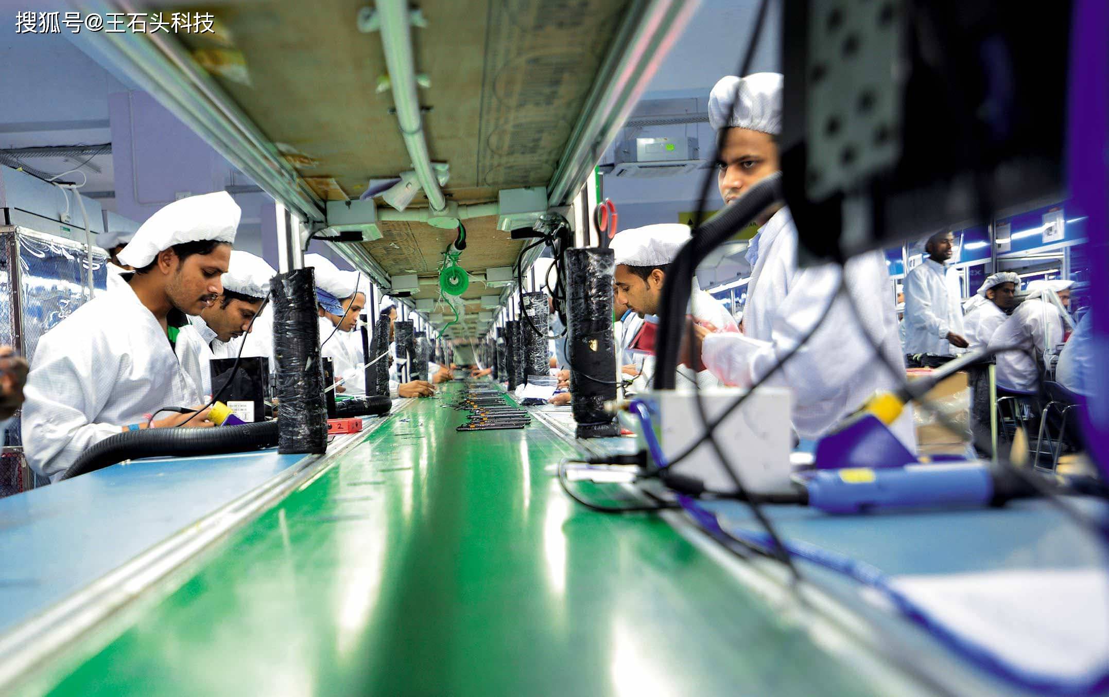苹果玩“脱钩”？零部件占比仅2%，明年开始在印度研发新机！