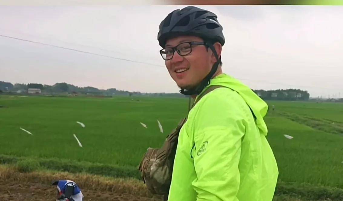 突然传来坏消息！徒步网红姜野被杀，他最后的模样被曝光，年仅35岁，未婚