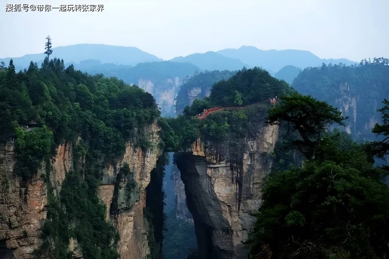 去张家界凤凰古城怎么玩-自由行5天详细旅游攻略推荐，超省钱