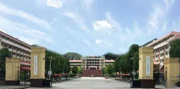 渝东南gdp_秀山GDP居渝东南片区第一,超第二名黔江50亿