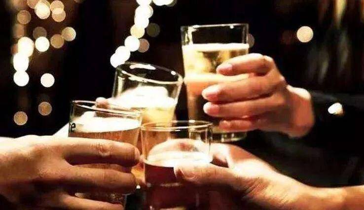 怎样变得能喝酒 36b318fc303446479c4cefbdc9f4b39d.jpeg