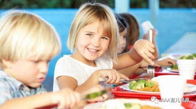 『个子』孩子就要长个子啦,抓住“黄金期”,长高5厘米出现这三个征兆
