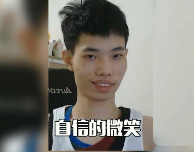 鲨鱼哟工资到底多少?出门不舍得打车,廉价背心,短裤引发猜疑