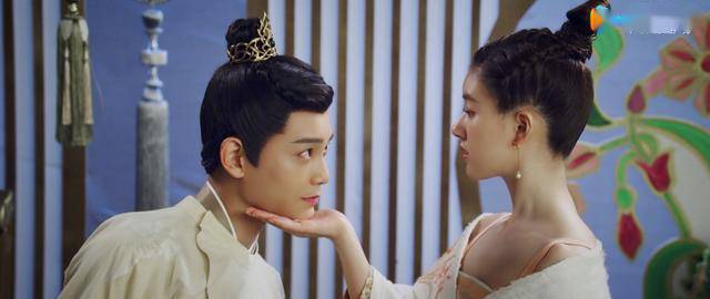 电视剧最近热播古风 db2d7f8ac717448281a467fb308bedb4.jpeg