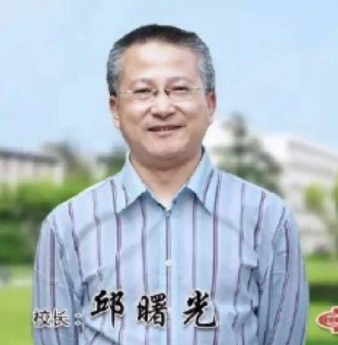 学校之声小班化举措大专家探讨