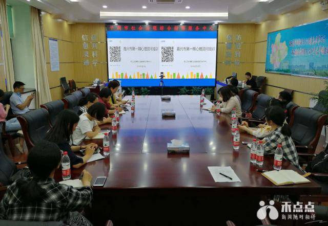 社区人口要素包括_预算会计要素包括(2)