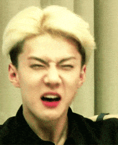 众多网友联想到自己考驾照的岁月还是因为哈哈哈哈哈的背面视频引起