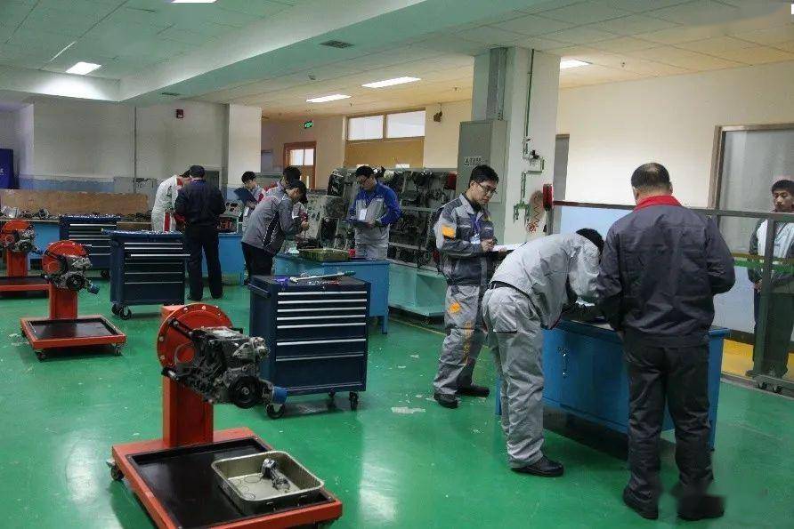 就业前景好的专业学校 7bc59af6d32f4407bae807b20378f2fb.jpeg