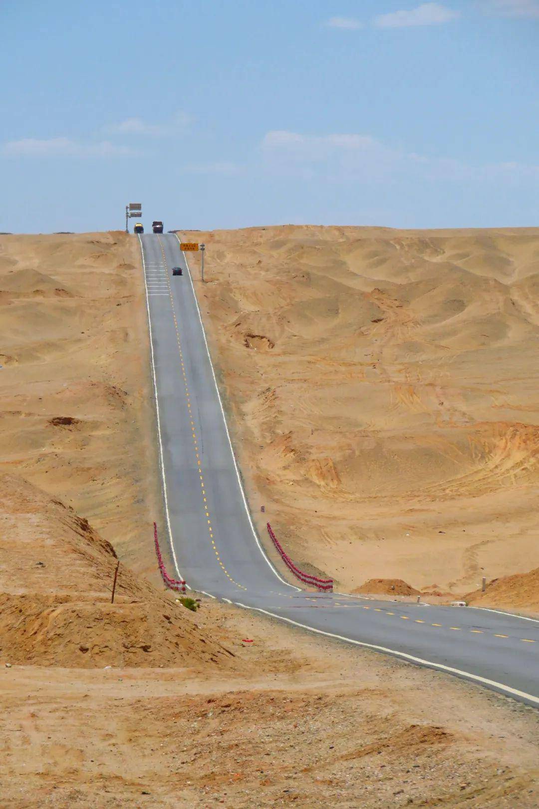 房车自驾穿越新疆的S101省道是怎样的体验？ - 知乎
