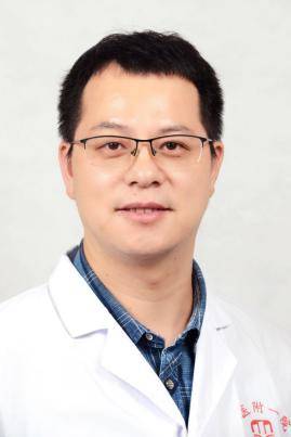 一医青年专家说科普丨关节外科陈鑫:股骨头坏死了怎么办?