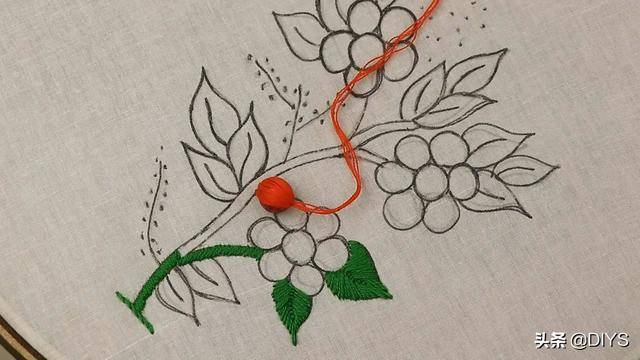 手工刺绣作品,带你学习如何刺绣漂亮的红果实图案