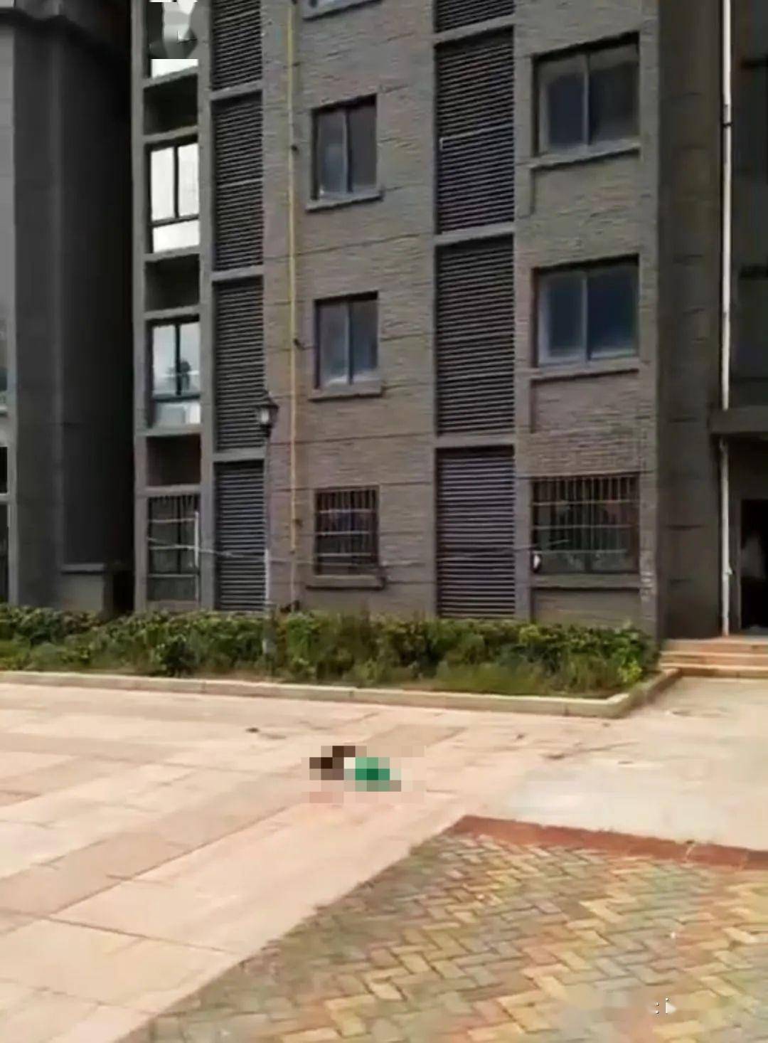 女童|担心的还是发生了！家长们一定要重视！