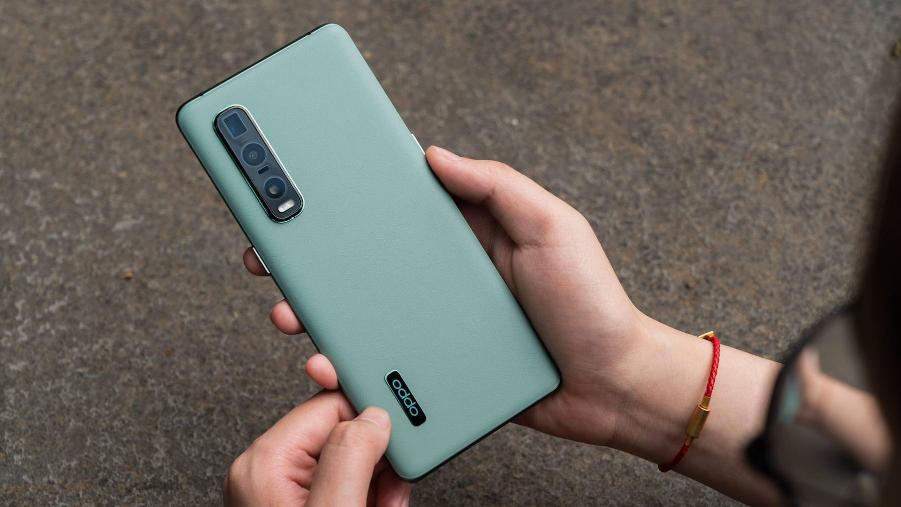 oppo find x2 pro 竹青版上手:今年最优雅的绿色手机