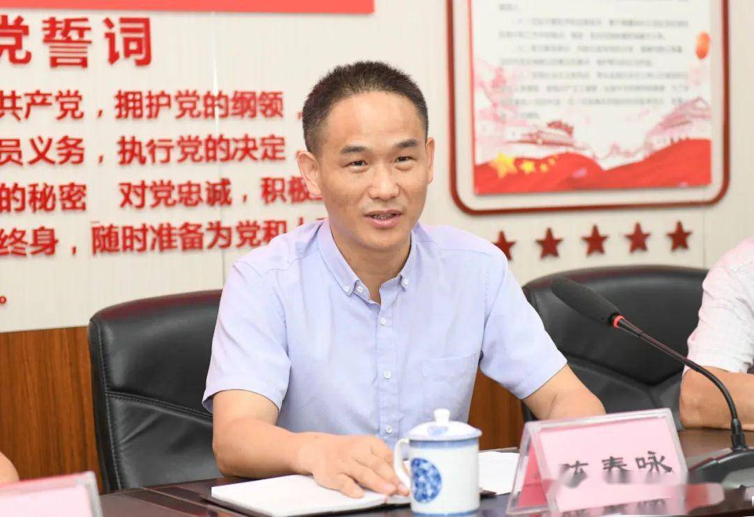 江秀奎充分发挥老科技工作者的专业特长为广西林业发展再做贡献
